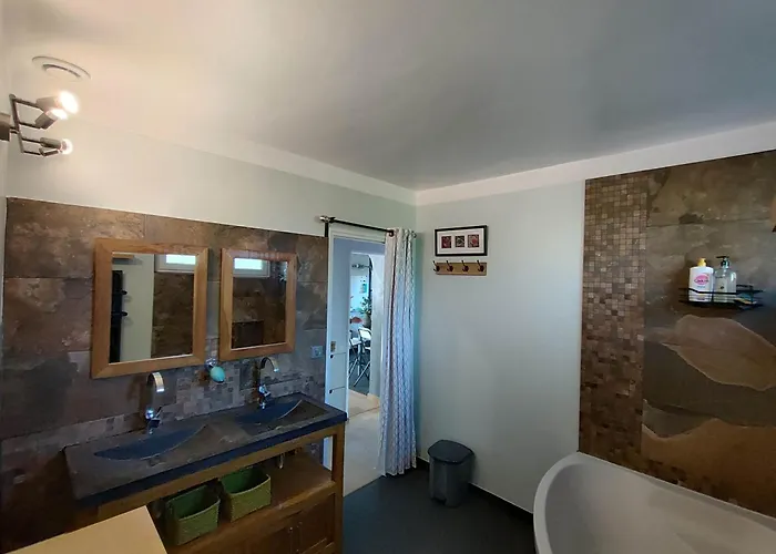 Maison 100m2 Au Coeur De Holiday home